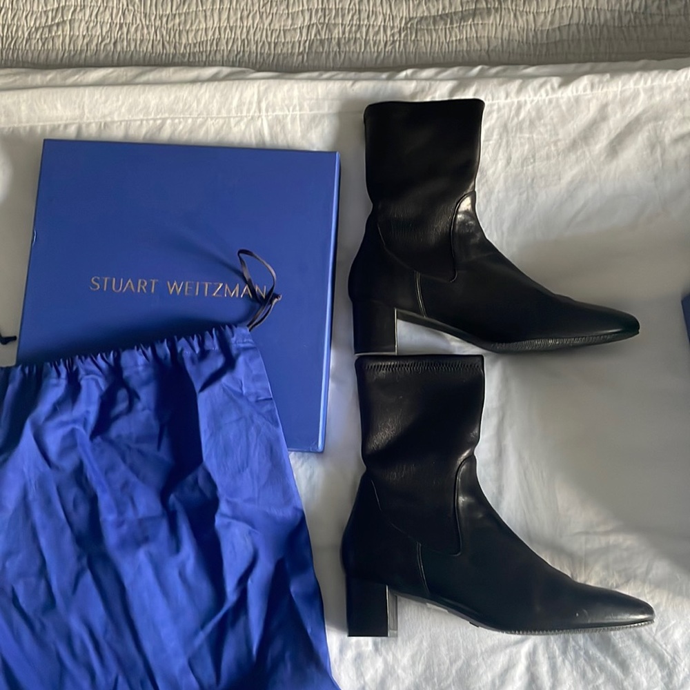 Stuart Weitzman Ernestine black boots